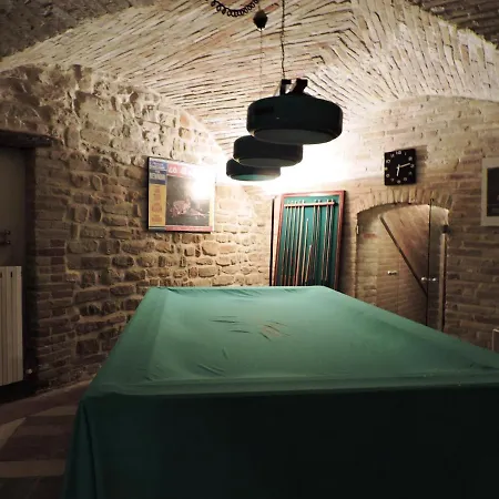 Casa Dell'800 Al Centro Storico Medioevale