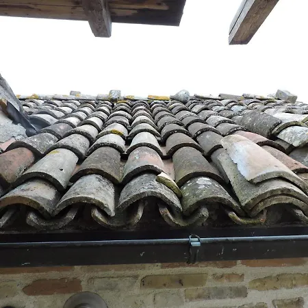 בית נופש Casa Dell'800 Al Centro Storico Medioevale *